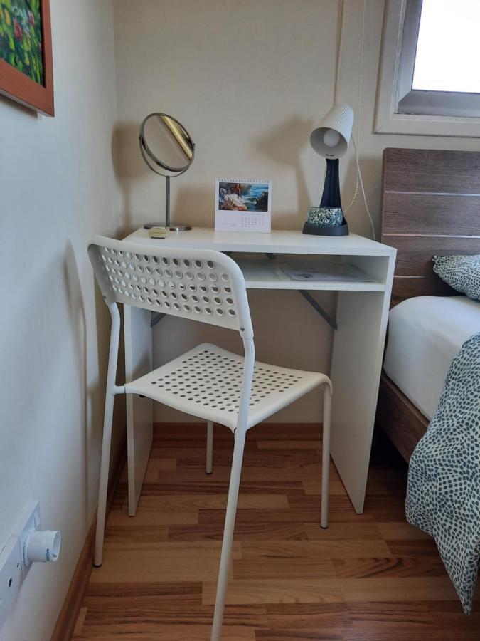 Private Room In Shared Apartment Near Larnaca Airport - 24 Hour Shuttle Service Zewnętrze zdjęcie